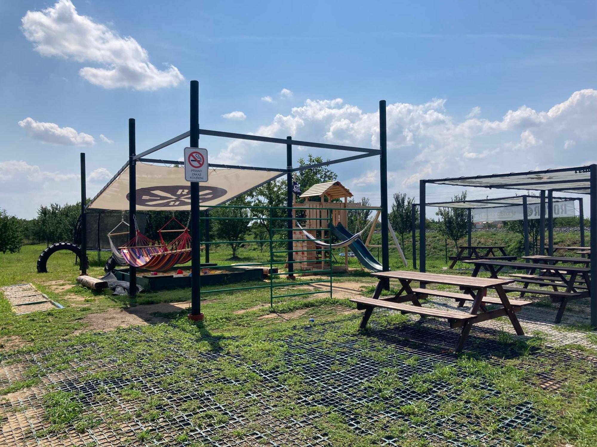 New Pension At Rotor Brewery Kunovice Екстериор снимка